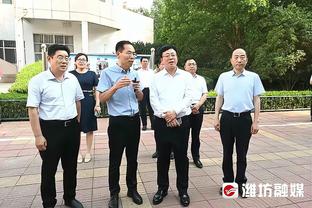 你同意吗？董路：阿克100%要为失球背锅，他不该用逆足回传